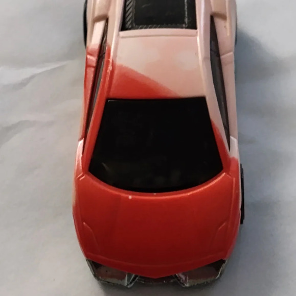 Color chng Lamborghini hotwheels - Picture 6 of 7